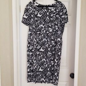 Roaman's Black and white floral dress